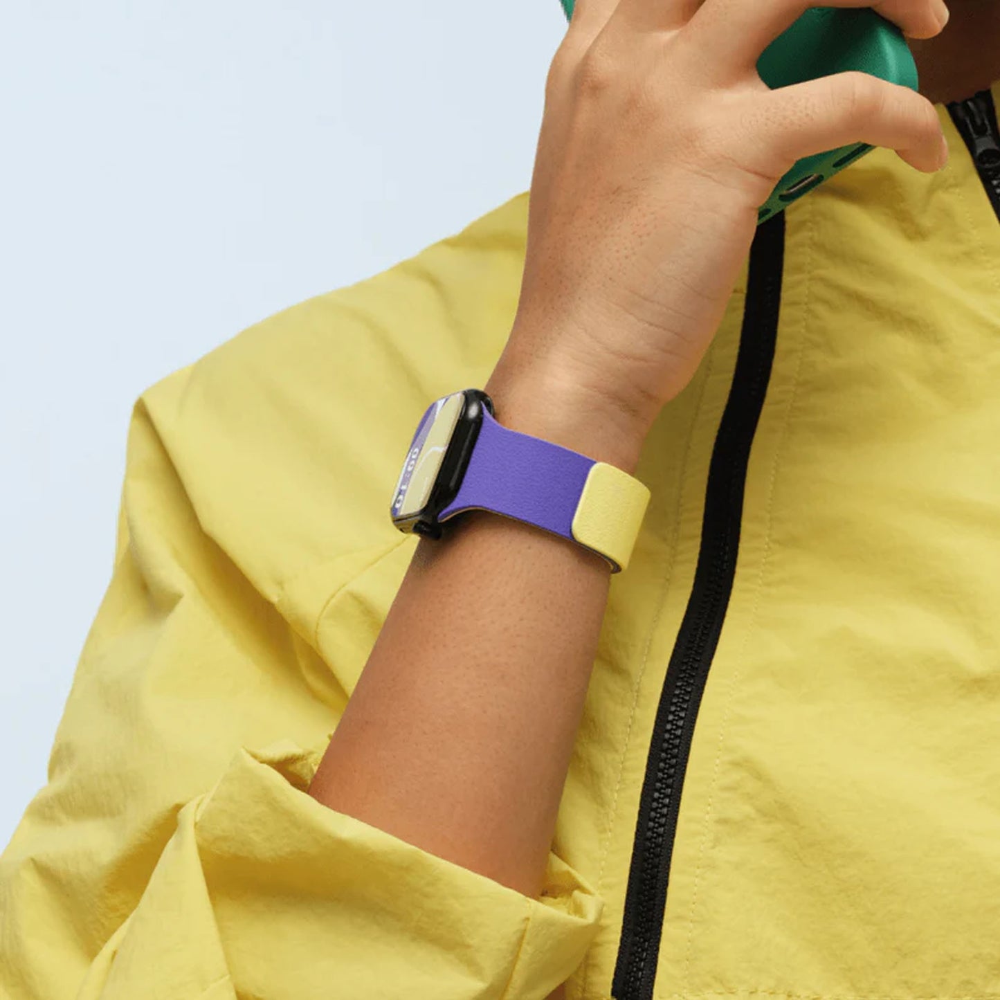 Apple Watch 46mm MOFT Snap Duo Watch Band - Strike Yellow/Poise Purple - 15-15087