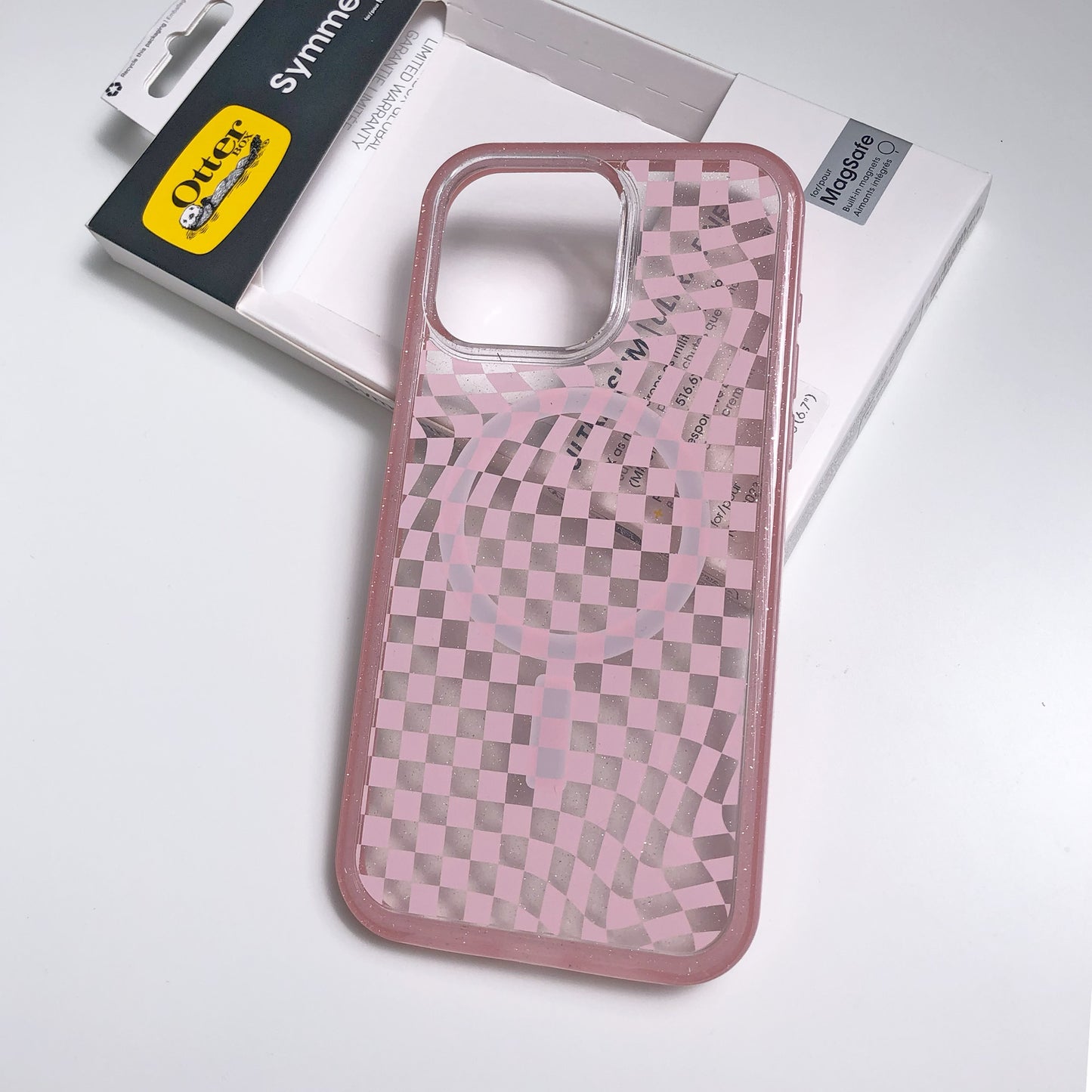 iPhone 15 Pro Otterbox Symmetry w/ MagSafe Clear Series Case - Pink (Checkmate) - 15-11556