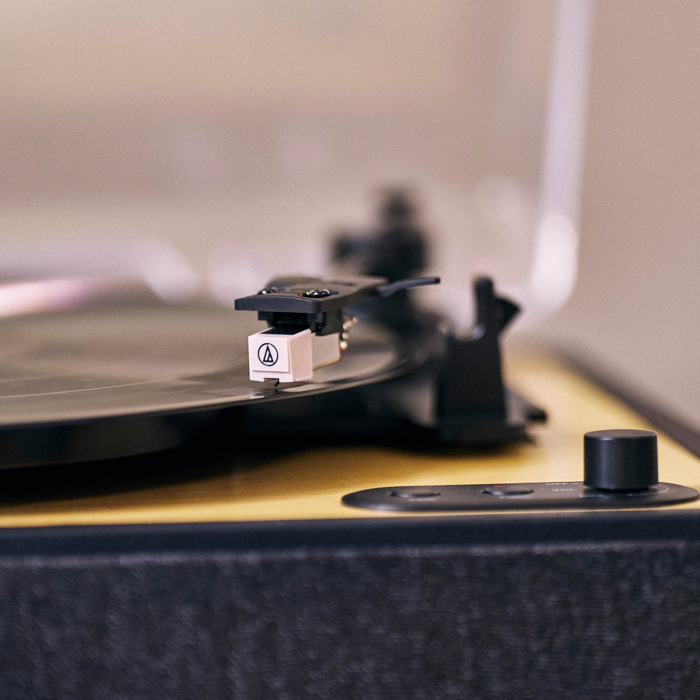 House of Marley Rise Up All-In-One Turntable - 15-15621